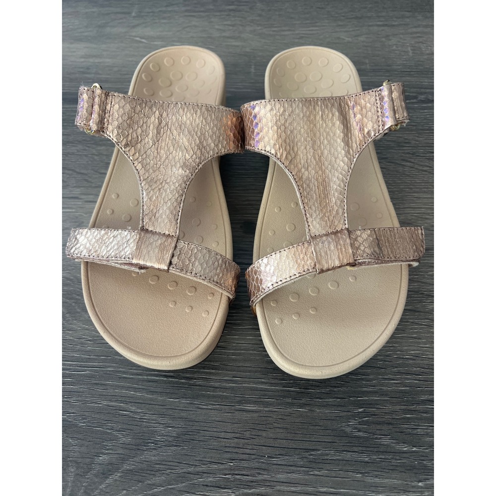 Vionic Women's Rose Gold Metallic Ellie Snakeskin Wedge Sandals Orthotic 9 Flaw